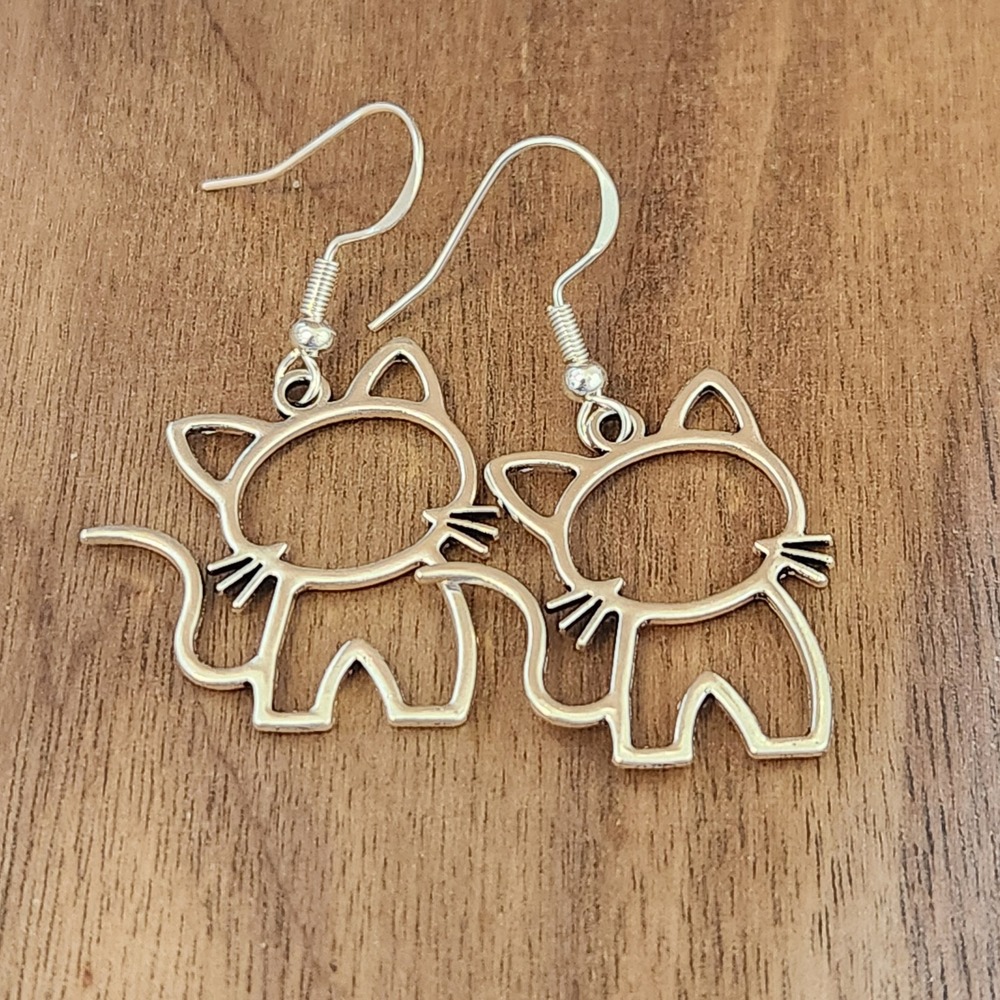 Silver Tone Minimalist Cat Outline Drop Earrings Feline Pet Lover Jewelry 1.5"